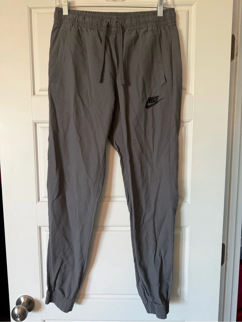 Nike Men's Gray Jogger Pants